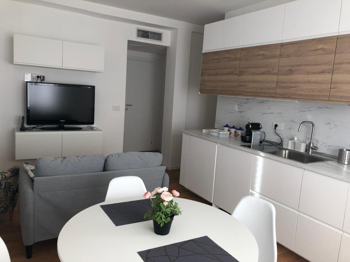 Garden View Salandra Apartment - Bari Policlinico Экстерьер фото
